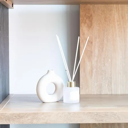 公寓 Modern 2 Bedroom Flat Near Centre With Free Parking, Ideal For Contractors & Long - Nordstay *